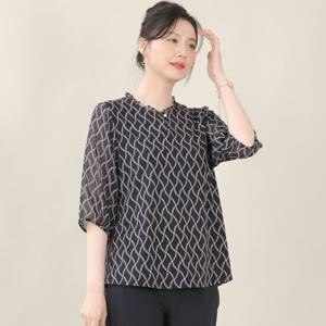 애비뉴투지 엄마옷 물결 프릴 쉬폰 진주단추 여름 칠부 블라우스 B06548