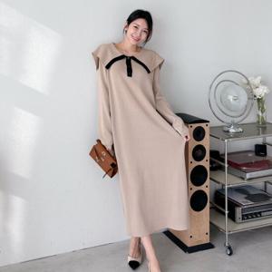 샵앤) 여성 니트 카라 박시 롱 원피스 ARA-WDR-3862-진베이지