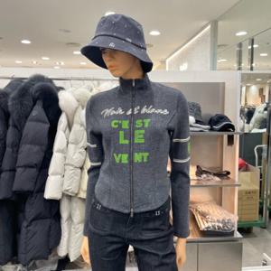 [에고이스트]프린팅 포인트 하이넥 슬림 점퍼 ER1CZ661