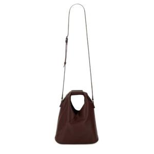 MM6 메종 마르지엘라 일본 로고 디테일 크로스바디 백 SB6WD0026P8396 T5016 TP940951878