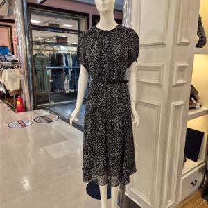 [BCBG] 비씨비지 가을25 레이튼 프린트 원피스 B5C7O608