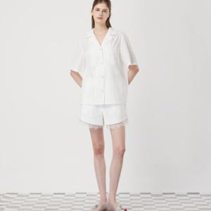 [씨씨콜렉트] 아일렛 자수 오버핏 셔츠 C252MSC056