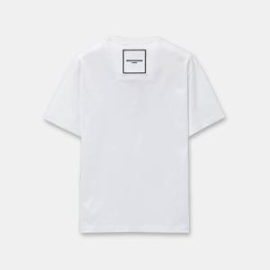 우영미 남성 스퀘어 라벨 반팔 티셔츠 화이트 W241TS01701W