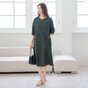 엄마옷 마담4060 라운드 캐주얼 데일리룩 냉감 주르히든포켓원피스-ZOP2506017-