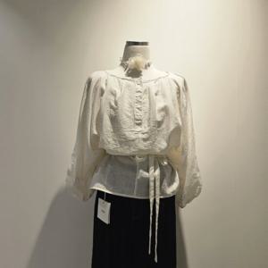 [오조크]라운드 핀턱 블라우스 FOTMCBR554P