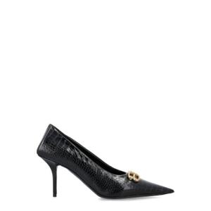 Balenciaga BB 로고 플라크 포인티드 토 펌프스 734238WBE71 1000 TP944206673