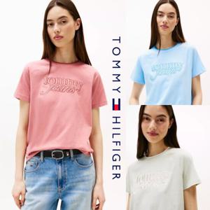 타미힐피거 DW21388-M1C 여자 스트립트 자수 로고 Raglan 반팔 티셔츠