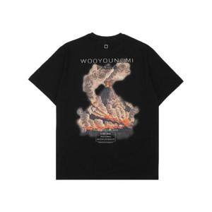 우영미 볼케이노 백로고 티셔츠 블랙   23FW W233TS04708B