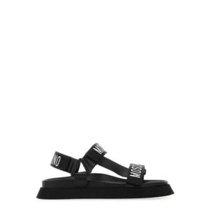 Moschino 로고 테이프 플랫폼 샌들 MA16244G1GMU0 000 TP944343918