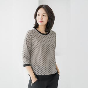 엄마옷 마담4060 레이어드용 이너 라운드넥 심플 로핫픽스나염티셔츠 7부소매-ZTE2506044-