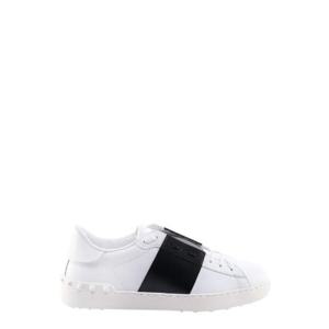 Valentino Garavani Rockstud Untitled 레이스업 스니커즈 5Y2S0830BLU A01 TP934992276