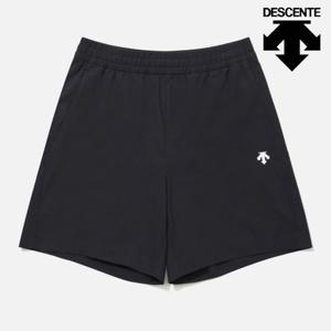 [데상트] 에센셜 4.5부 우븐 쇼츠 SP123XHP21BLK0 반바지