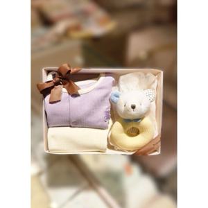 [아가방] 러플 슬림 내의 딸랑이 인형 세트 (01S557608634022)