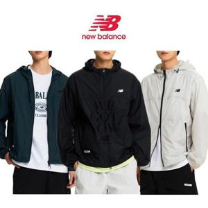 뉴발란스 에센셜 스몰로고 경량 바람막이 NBNAE21013