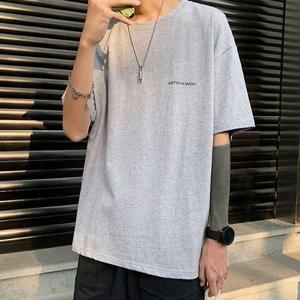 루즈핏 라운드넥 반팔 티셔츠 남성 여름 데일리 코디
