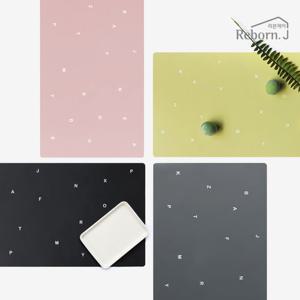 [리본제이]국내제작 최고급 실리콘 레터스 식탁매트 테이블매트 (타이포) 4P세트 (37.7cm x 22.8cm)