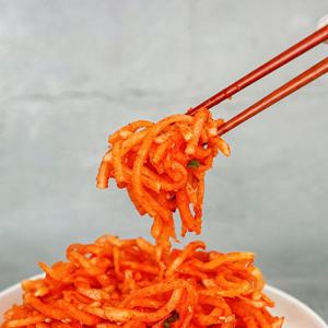 아삭한 국내산 햇 무생채 1kg+1kg