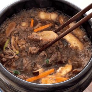 [국물의한수] 버섯 뚝배기 불고기 400g x 10팩 소불고기