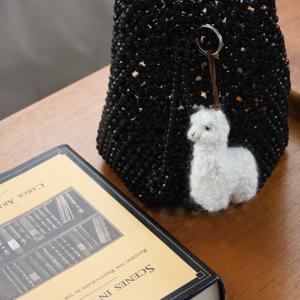 felt alpaca keyring-the alpaca
