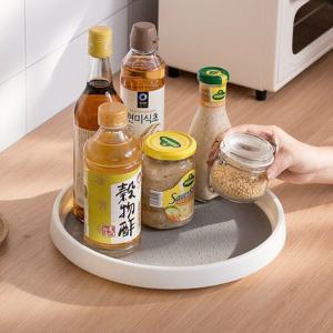 다용도 회전 트레이 360도 주방 냉장고 정리 화장품 양념통 쟁반 욕실 선반 정리대