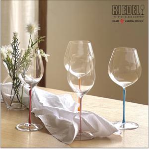 파토마노 올드월드 피노누아 와인잔