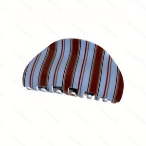 TEMU 1pc 우아한 빈티지 아크릴 반원 헤어 클로 클립, 블루-브라운 샤크 클립, 패션 캐주얼 포니테일 홀더, 여성의 일상 착용, 휴가, 파티 액세서리에 적합 - 이상적인 선물, 파티 헤어 액세서리|빈티지 아크릴 클립| 패턴 헤어 클리