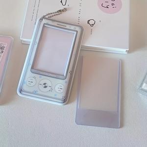 TEMU 1개 K팝 아이돌 포토카드 홀더 ID 신용카드 슬리브 커버 보호대 - 귀여운 애니메이션 캐릭터 디자인의 투명 플라스틱, 양면 디스플레이 가능한 내구성 있는 스크래치 방지 카드 케이스