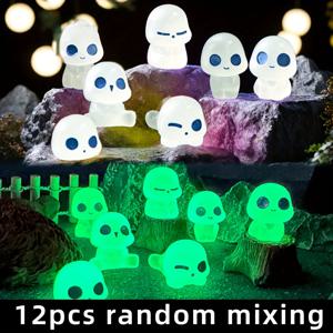 TEMU 12개 야광 레진 숲의 요정 & 외계인 장식품 세트 - 전기 필요 없음, 할로윈, 크리스마스, 부활절, 발렌타인데이, 추수감사절용 실내외 다목적 사용 - 만화 스타일 미니어처 피규어, 방, 차량, 파티오, 잔디 및 DIY 소형 장면용, 할로윈 장식, 축제 오너먼트, 내구성 있는 레진 피규어, 크리스마스에 적합, 추수감사절 완벽