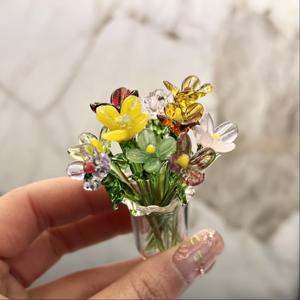 TEMU 5개 세트 수제 유리 미니어처 꽃상 - 투명 화병에 담긴 고급스러운 핑크 튤립 부케, DIY 공예 및 사진 소품, 휴일 테이블 장식용, 이스터와 성 패트릭 데이, 파티를 위한 이상적인 선물, 플로랄