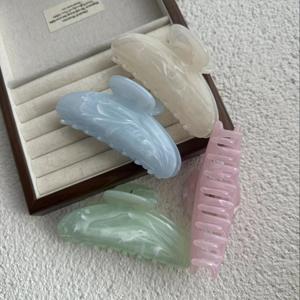TEMU 여성용 대형 아크릴 헤어 클로 클립 세트 - 4개 미끄럼 방지 장방형 헤어 클립, 우아한 혼합 색상 강력 홀드 조 클립, 두꺼운 머리용 귀여운 바나나 바레트, 14세 이상 적합 (녹색, 흰색, 분홍색, 파란색 쉘 디자인)