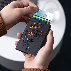 TEMU 여성용 RFID 차단 메탈 신용카드 홀더, 자동 팝업 디자인 및 무질서한 꽃무늬 패턴 - 매일 사용, 쇼핑, 여행을 위한 슬림하고 스타일리시한 클래식 지갑 - 신용/신분증 카드를 쉽게 정리하세요