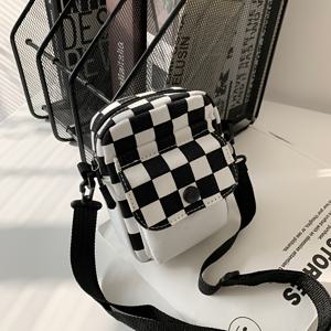 TEMU 조절 가능한 스트랩이 있는 여성용 캔버스 미니 크로스바디 백 - 가벼운 체크무늬 숄더백, 지퍼 클로저, 다양한 색상(블루/블랙, 그린/화이트, 마룬/화이트), 일상 필수품을 위한 소형 크로스바디 백