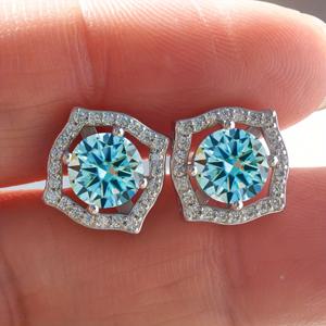 TEMU 보석 여성용 2개 세트 고품질 925 스털링 실버 1.0ct 모이사나이트 귀걸이 - 저자극성, 시대를 초월한 디자인, 남녀 모두에게 적합 - 눈부신 빛, 캐주얼 의상에 완벽한 실버 무게: 3.13g