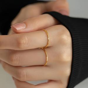 TEMU 2pcs 골든 304 스테인레스 스틸 링 세트, 간단한 밴드 디자인, 여성용 패션 보석, 코팅되지 않은, 여자 친구에게 생일이나 데이에 완벽한 선물