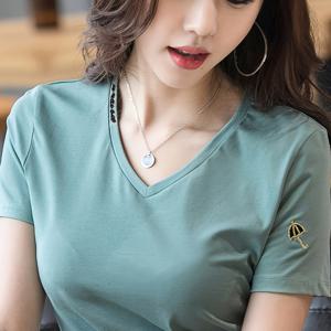 TEMU 여성용 슬리밍 V넥 반팔 티셔츠 자수 기하학 디자인 - 캐주얼 여름 패션 탑, 연두색 폴리에스터 혼방, 세탁기 사용 가능, 캐주얼 여름 상의 | V넥 셔츠 | 세탁기 사용 가능한 탑, 여성용 티셔츠