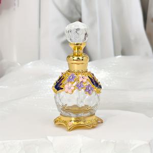 TEMU 15ml 빈티지 자수 나비 다색 타투 향수병, 유리 본체에 패턴이 있는 여행 필수 오일 디스펜서 병 (향수 없음, 빈 병만 포함)