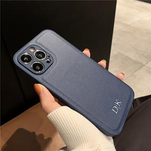 TEMU 개인화된 이름의 초성을 특징으로 하는 고급 가죽 마감과 독특한 3D 스탬핑이 있는 아이폰 모델 11부터 16 프로 맥스까지의 커스텀 폰 케이스