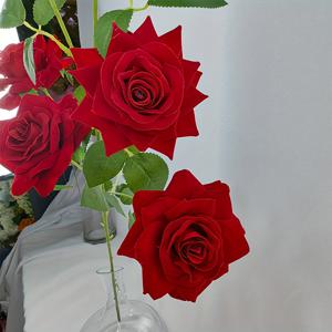 TEMU 웨딩 장식용 1개에 5개의 벨벳 장미, 긴 가지, 바닥에 세우는 인공 꽃, 거실 홈 퓨너싱, 플란넬 원단 꽃 장식