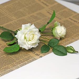 TEMU 1개의 우아한 실크 인공 장미 꽃, 2개의 꽃봉오리와 1개의 꽃 봉오리, 결혼식과 약혼, 가정 장식, 거실, 축제 휴일 센터피스에 적합, 크리스마스, 부활절, 추수감사절, 데이에 적합