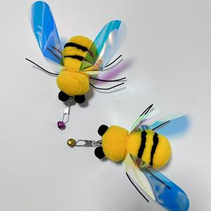 TEMU 2개 세트 휘스커 원더즈 상호작용 고양이 장난감, 컬러풀 벌 모양 플러시와 벨, 반짝이는 종이, 배터리 없는 실내 놀이, 모든 품종 크기용, 고양이 엔터테인먼트 | 재미있는 디자인 | 내구성 있는 플러시, 실내 고양이용 장난감