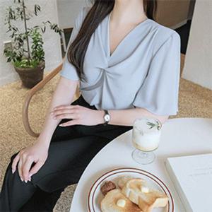 1000장 돌파✨ 꼬임 장식으로 페미닌하게 완성된 나팔 소매 쉬폰 쉬폰하객 블라우스 블라우스 bs5157