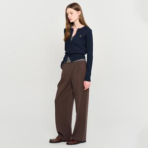 WOMAN 뉴클래식 미니멀 투턱 슬랙스 [BROWN] / WBD3L11504