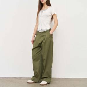 WOMAN 내추럴 워싱 루즈핏 투턱 팬츠 [KHAKI] / WBE2L11511