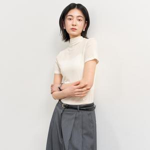 WOMAN 아세테이트 모크넥 슬림 반팔티 [IVORY] / WBE2L01526
