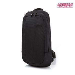 [아메리칸투어리스터][아메리칸투어리스터] MILTON SLING BAG BLACK DR909002