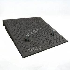 차량 진입판 경사로 주차장 계단 고무 매트 50x50x5 경사판 패드