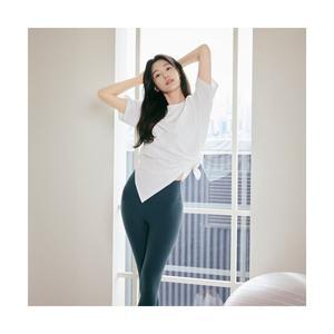 안다르 ANDAR 2 PACK 에어쿨링 지니 시그니처 레깅스 8.2부 AJF8L-10_MM 102685