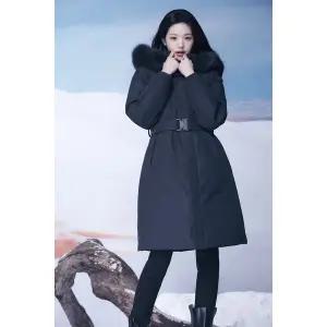 [아이더](본점)(장원영 착용)[최초가 899,000] 라헨느 프리미엄 캐시미어 W/S 구스롱다운 DWW24511