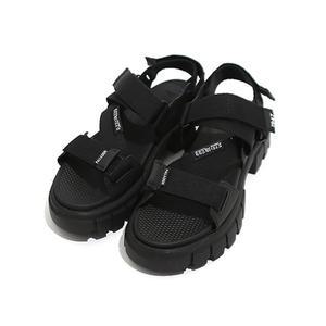 [팔라디움 (Palladium)](센텀시티점)리볼트 블랙 플랫폼 샌들 98578-008-M