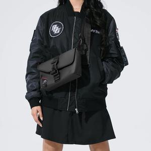 ROG SLASH 슬링백 블랙 BC3003